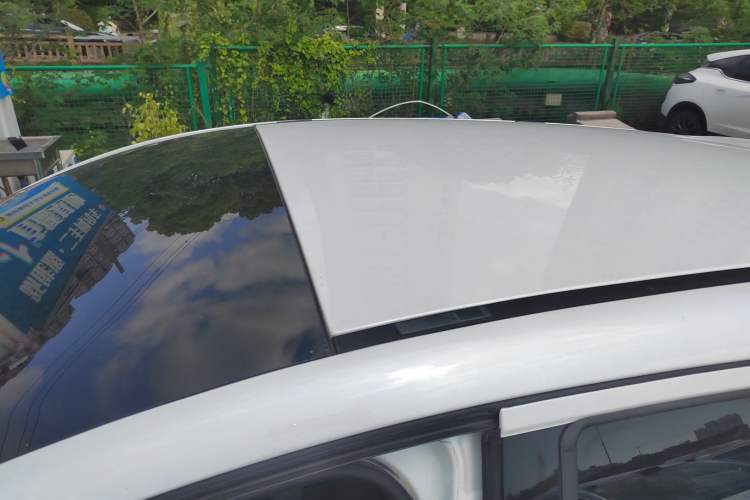 Used XPeng G3 2022 G3i 460G+ Roof