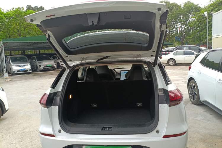 Used XPeng G3 2022 G3i 460G+ Trunk