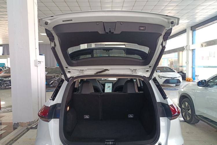 Used XPeng G3 2022 G3i 460G+ Trunk