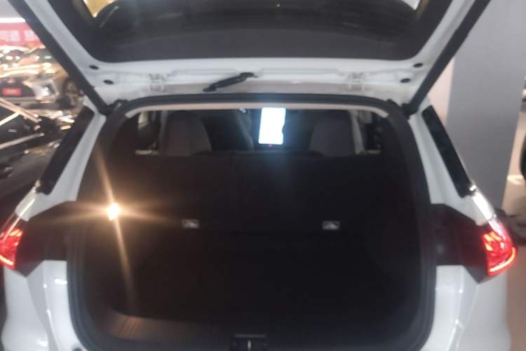 Used XPeng G3 2022 G3i 460G+ Trunk