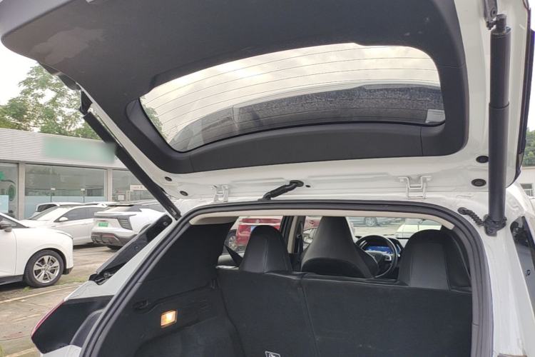 Used XPeng G3 2022 G3i 520N+ Trunk