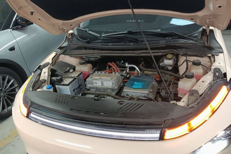 Used XPeng G3 2022 G3i 460N Engine Bay