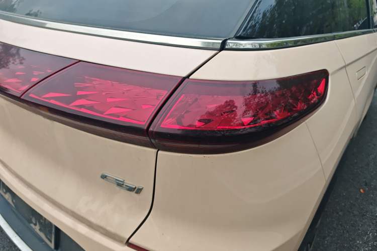Used XPeng G3 2022 G3i 460N Exterior 6