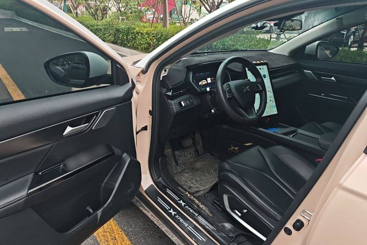 Used XPeng G3 2022 G3i 460N Interior 3