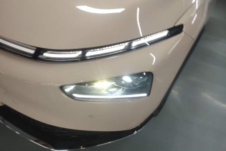 Used XPeng G3 2022 G3i 460N Left Front Headlight