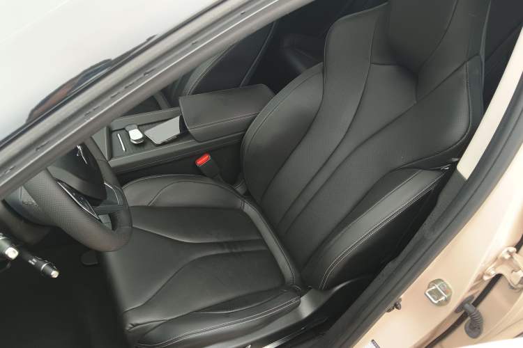 Used XPeng G3 2022 G3i 520N+ Left Front Seat