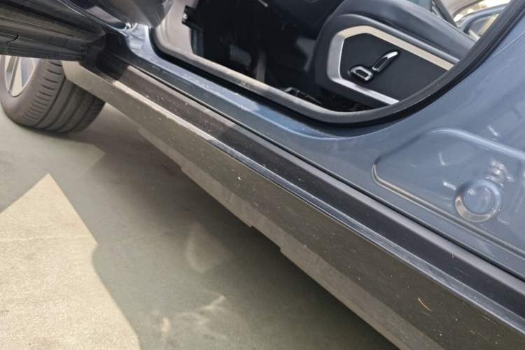 Used XPeng G3 2022 G3i 460G+ Left Side Sill