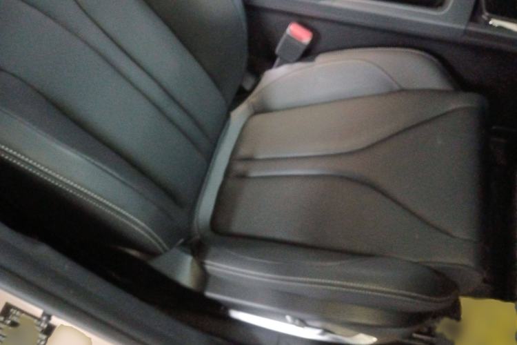 Used XPeng G3 2022 G3i 460N Right Front Seat