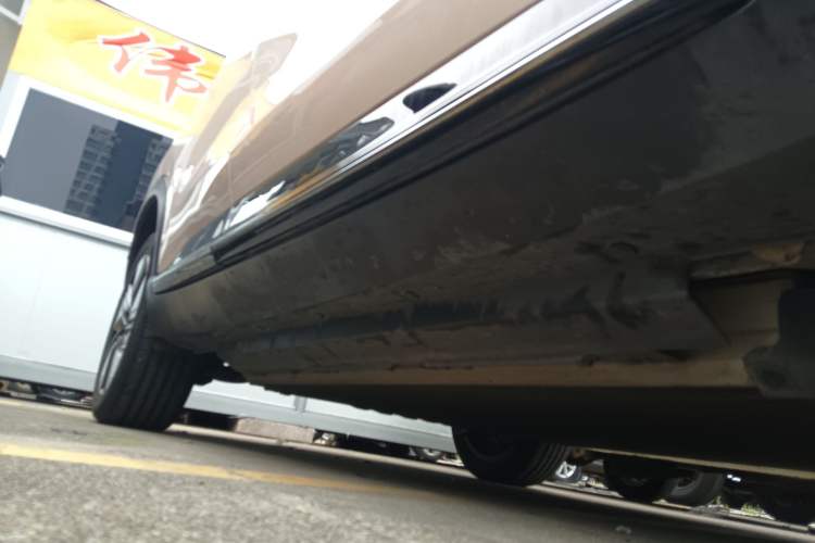 Used XPeng G3 2022 G3i 520N+ Right Side Sill