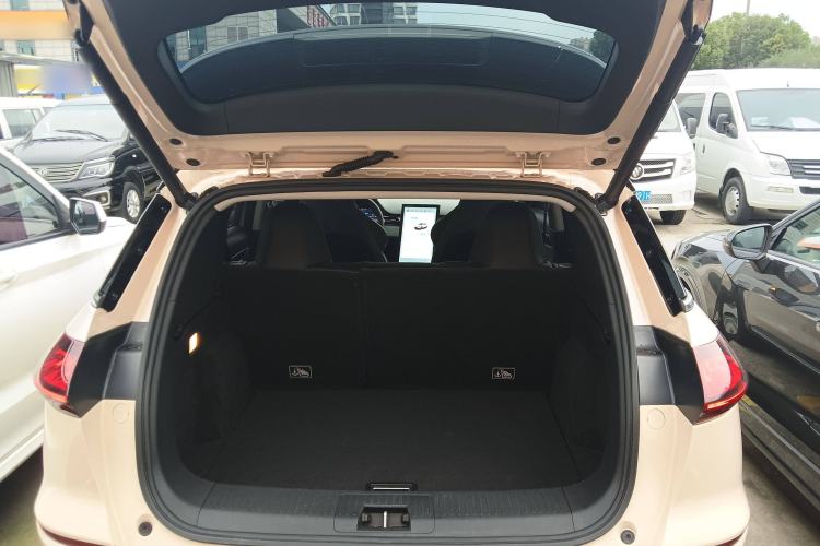 Used XPeng G3 2022 G3i 520N+ Trunk