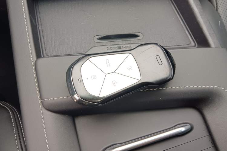 Used XPeng G3 2022 G3i 520N+ Vehicle Key