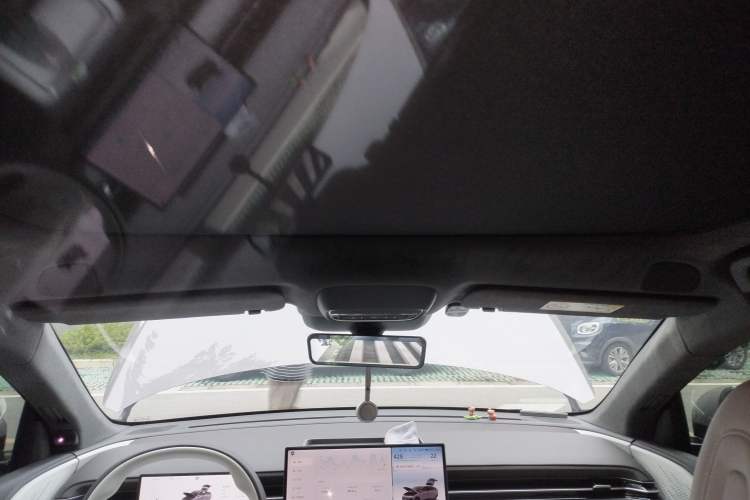 Used XPeng G6 2025 625 Long-Range Max Flagship Edition Headliner