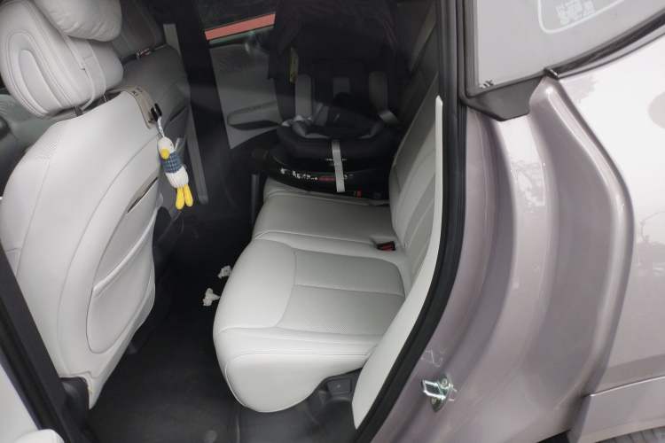 Used XPeng G6 2025 625 Long-Range Max Flagship Edition Left Rear Seat