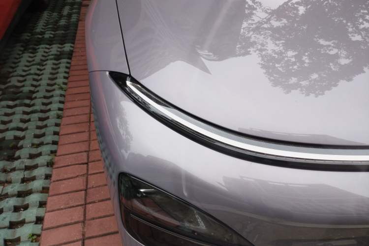 Used XPeng G6 2025 625 Long-Range Max Flagship Edition Right Front Headlight
