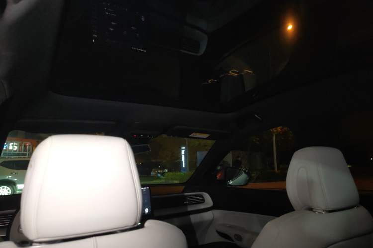 Used XPeng G6 2023 580 Long-Range Pro Headliner