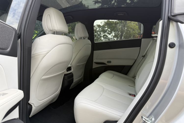 Used XPeng G6 2023 580 Long-Range Pro Interior 1