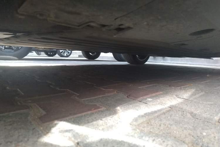 Used XPeng G6 2023 580 Long-Range Max Chassis Front Left