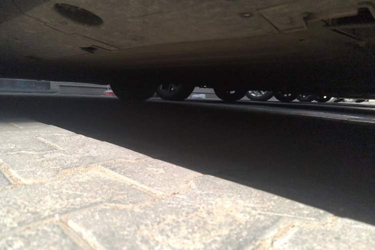 Used XPeng G6 2023 580 Long-Range Max Chassis Front Right