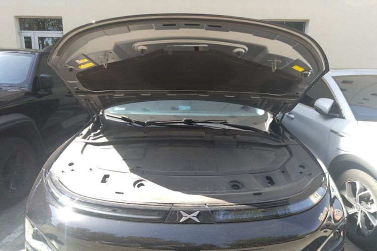 Used XPeng G6 2023 580 Long-Range Max Engine Bay