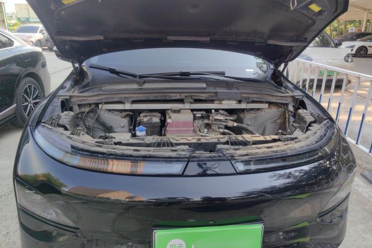 Used XPeng G6 2023 580 Long-Range Pro Engine Bay