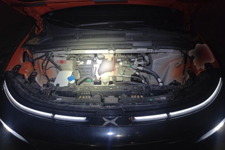 Used XPeng G6 2023 580 Long-Range Pro Engine Bay