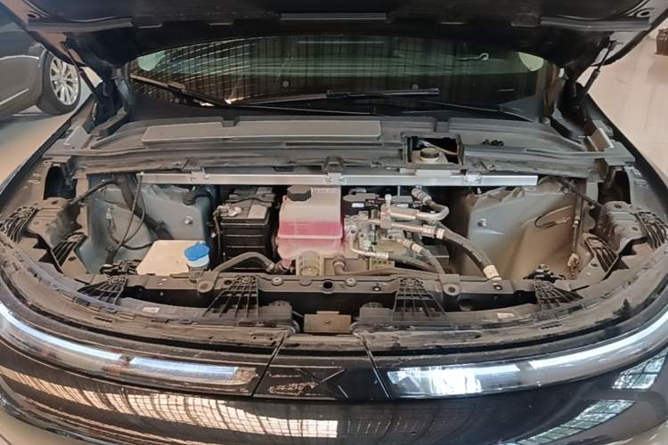 Used XPeng G6 2023 755 Ultra-Long Range Max Engine Bay