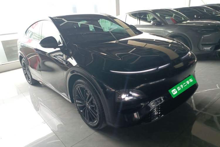 Used XPeng G6 2023 700 Four-Wheel Drive Performance Max Exterior 2