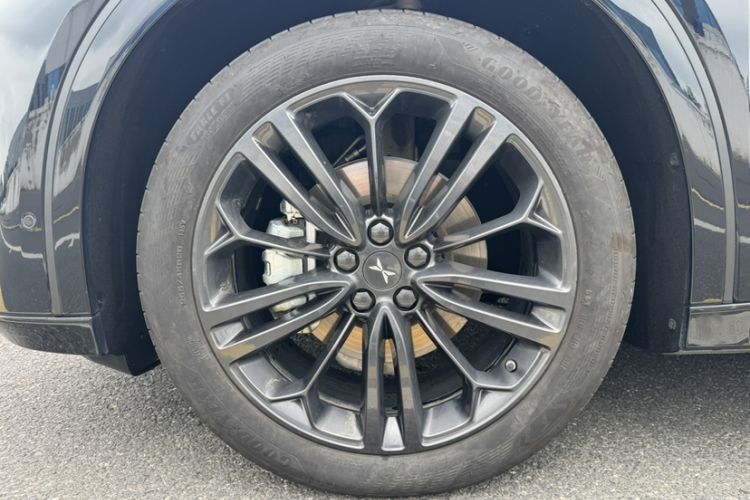 Used XPeng G6 2023 580 Long-Range Pro Exterior 6