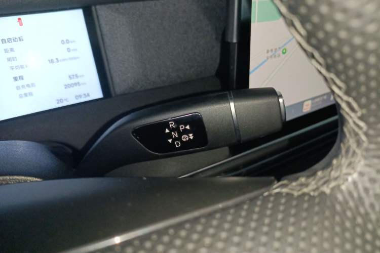 Used XPeng G6 2023 700 Four-Wheel Drive Performance Max Gear Lever