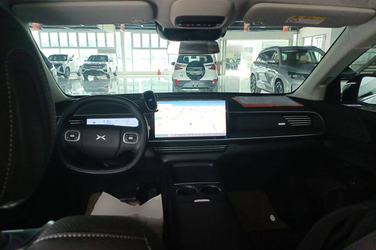 Used XPeng G6 2023 700 Four-Wheel Drive Performance Max Interior 2