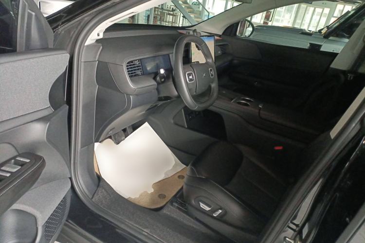 Used XPeng G6 2023 700 Four-Wheel Drive Performance Max Interior 3