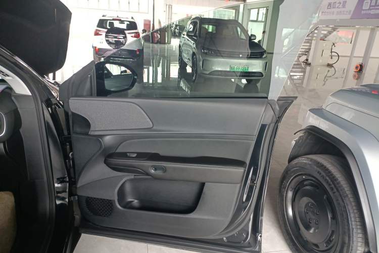 Used XPeng G6 2023 700 Four-Wheel Drive Performance Max Interior 5