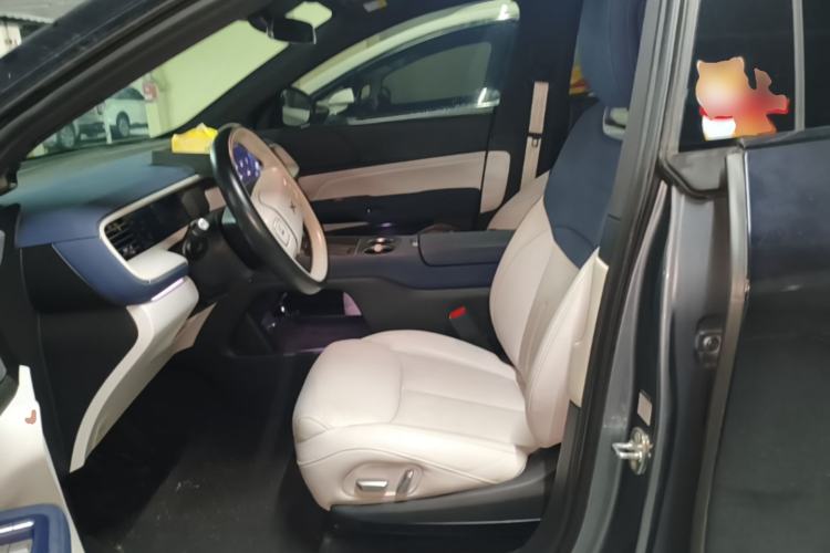 Used XPeng G6 2023 700 Four-Wheel Drive Performance Max Left Front Seat