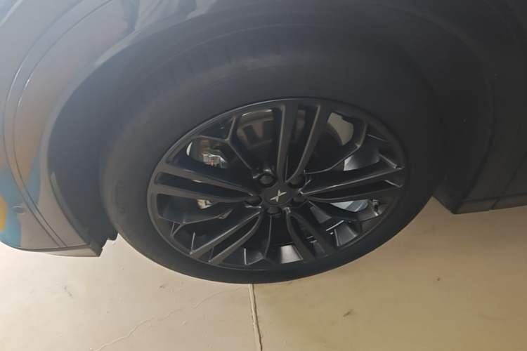 Used XPeng G6 2023 580 Long-Range Pro Left Front Wheel Hub