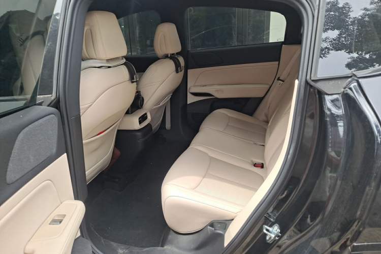 Used XPeng G6 2023 580 Long-Range Pro Left Rear Seat