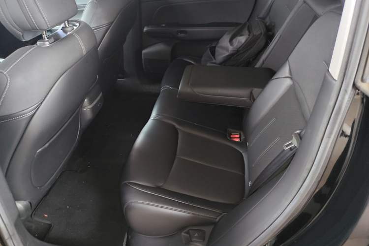 Used XPeng G6 2023 580 Long-Range Pro Left Rear Seat
