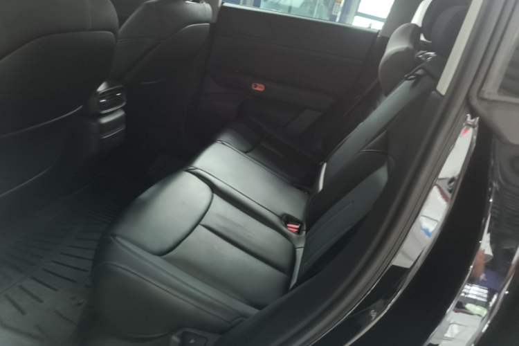 Used XPeng G6 2023 580 Long-Range Pro Left Rear Seat