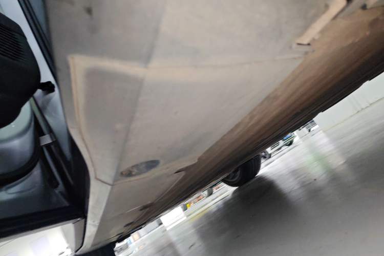 Used XPeng G6 2023 700 Four-Wheel Drive Performance Max Left Side Sill
