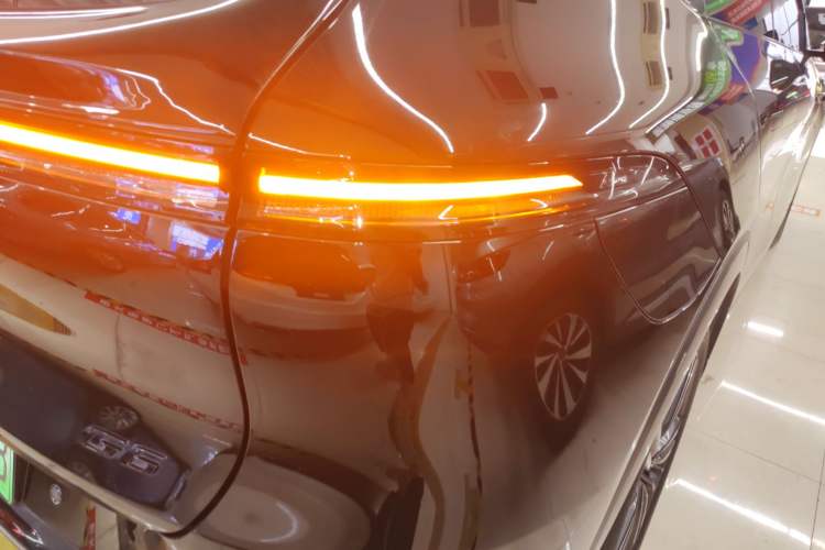 Used XPeng G6 2023 580 Long-Range Pro Right Rear Taillight