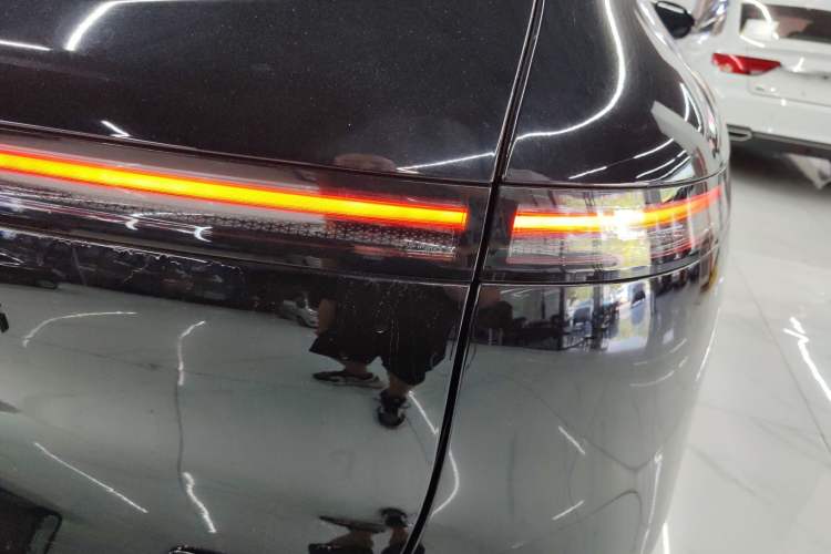Used XPeng G6 2023 755 Ultra-Long Range Pro Right Rear Taillight
