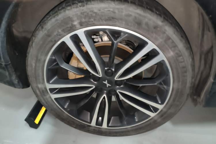 Used XPeng G6 2023 700 Four-Wheel Drive Performance Max Right Rear Wheel Hub