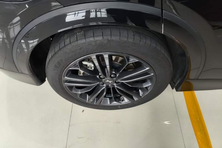 Used XPeng G6 2023 580 Long-Range Pro Right Rear Wheel Hub