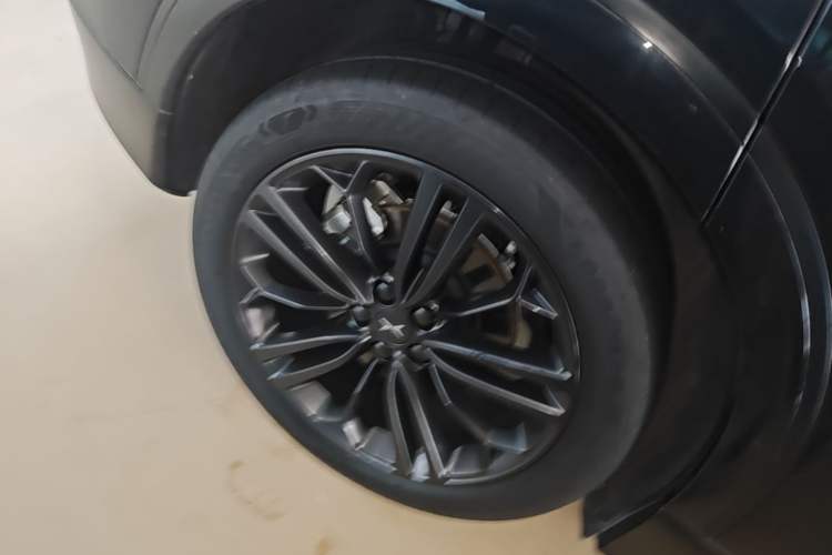 Used XPeng G6 2023 580 Long-Range Pro Right Rear Wheel Hub