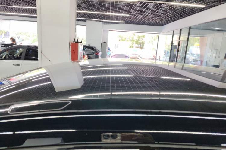 Used XPeng G6 2023 755 Ultra-Long Range Pro Roof