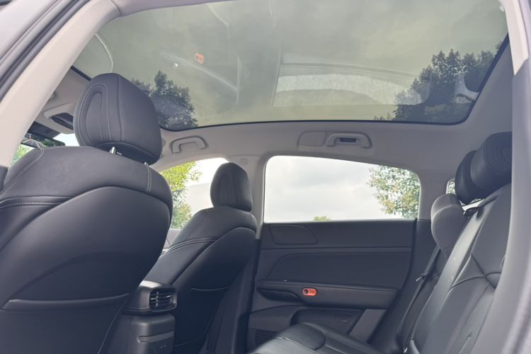 Used XPeng G6 2023 580 Long-Range Pro Roof