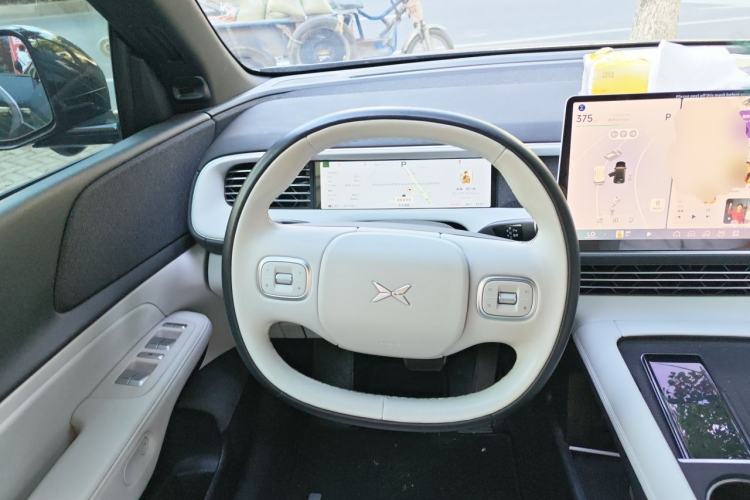 Used XPeng G6 2023 580 Long-Range Pro Steering Wheel