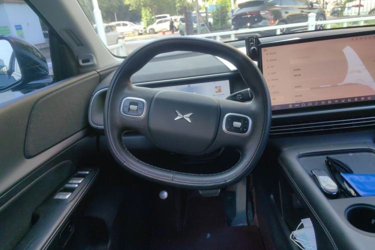 Used XPeng G6 2023 580 Long-Range Pro Steering Wheel