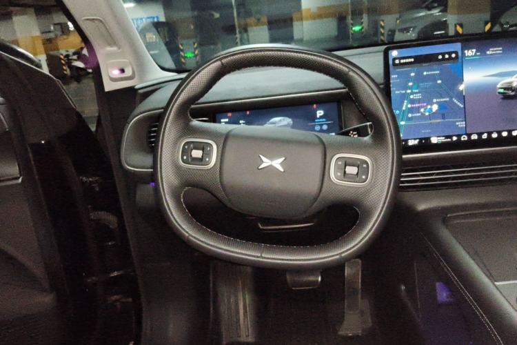 Used XPeng G6 2023 580 Long-Range Pro Steering Wheel
