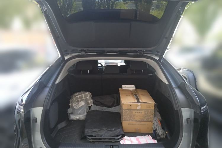 Used XPeng G6 2023 580 Long-Range Max Trunk