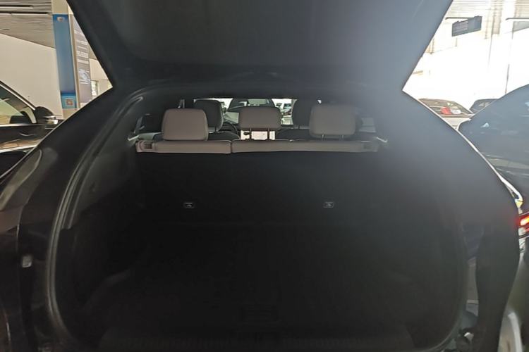 Used XPeng G6 2023 580 Long-Range Pro Trunk
